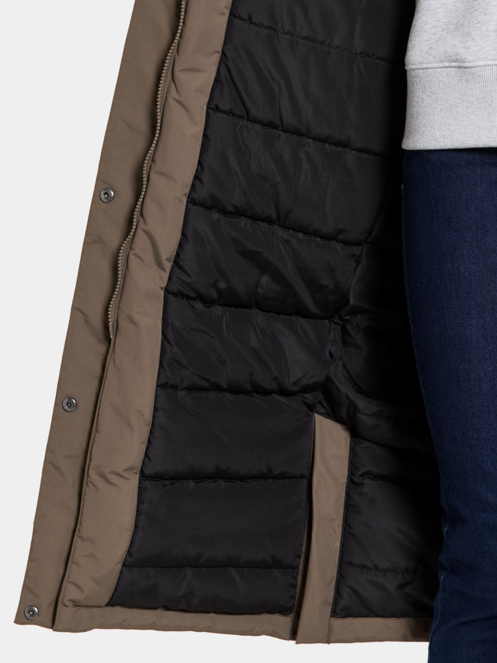 Didriksons parka Leya 4 Long tumepruun (Mocha Brown) - suurus 38