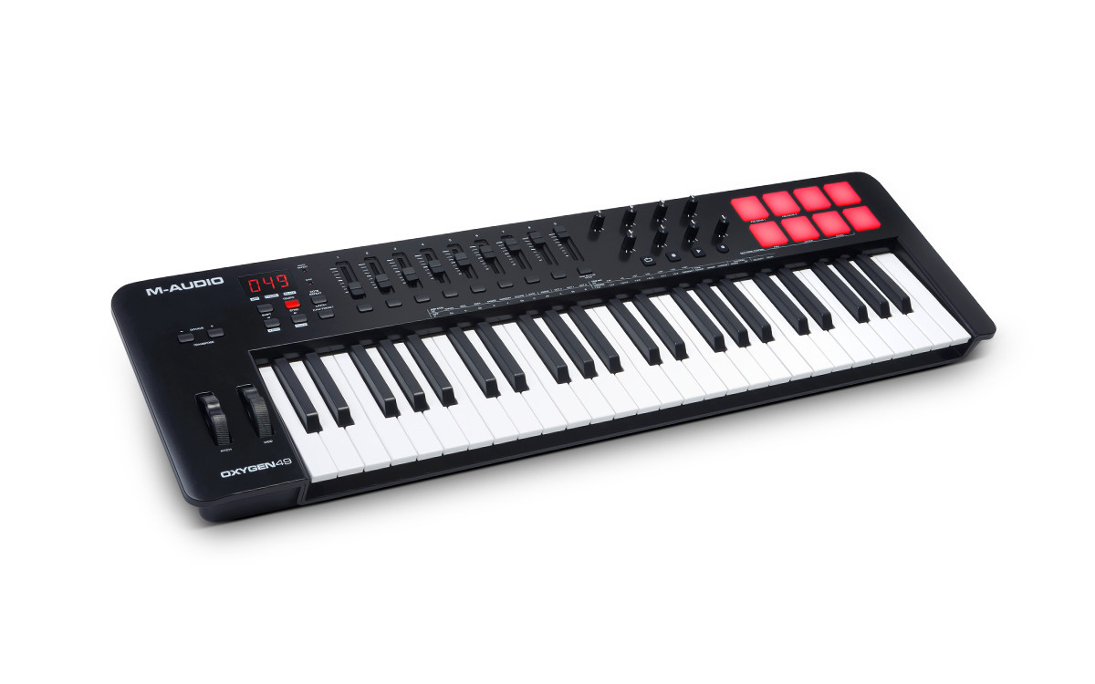 M-Audio süntesaator OXYGEN49MKV Midi Controller with Smart Controls and Auto-Mapping, USB, must