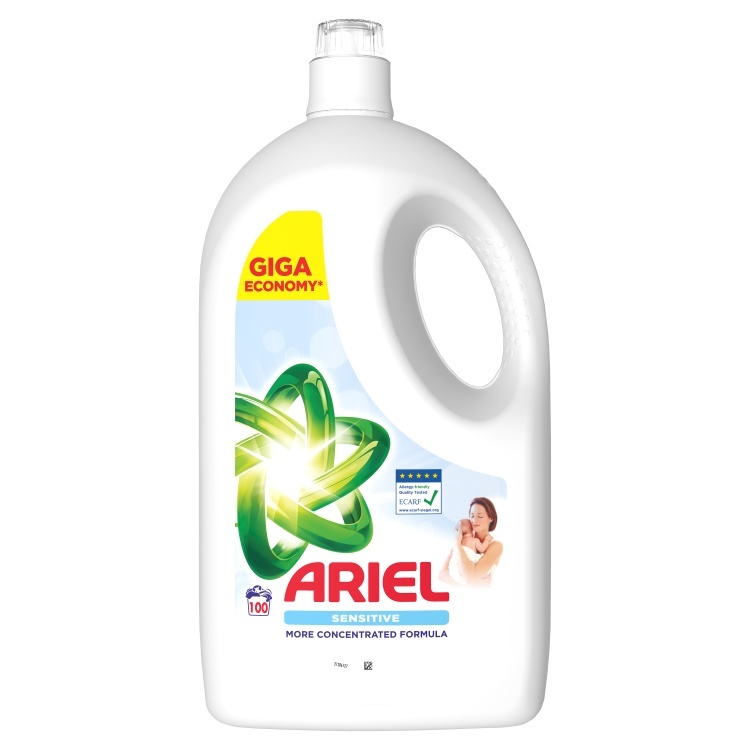 Ariel pesugeel Sensitive, 4,5L