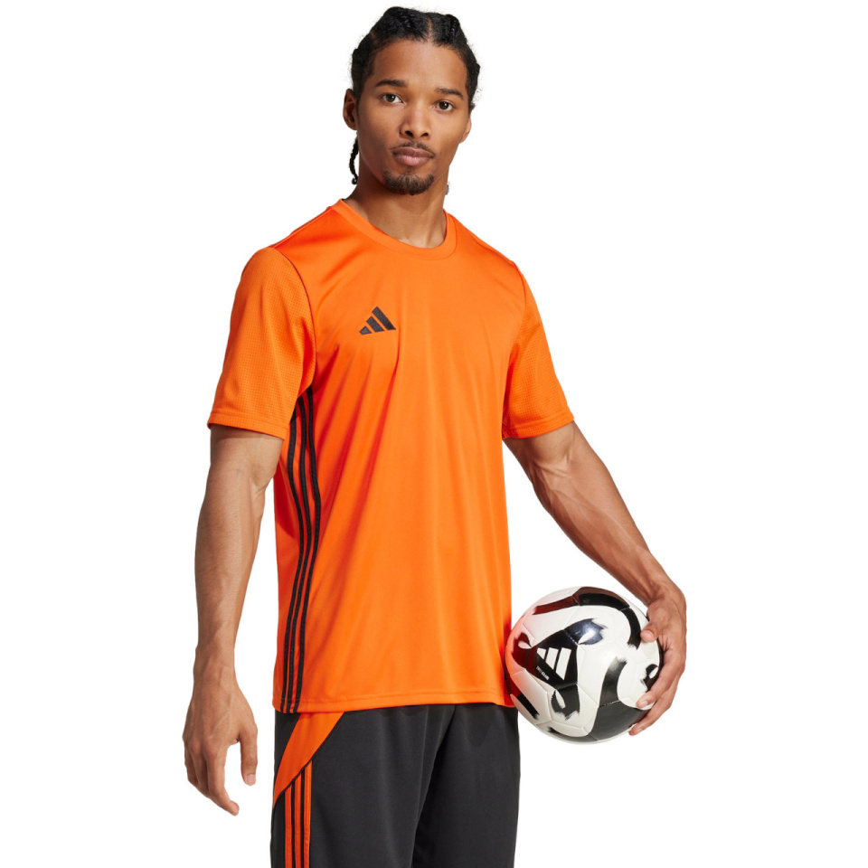 Adidas Teamwear T-särk meestele Tabela 23 Jersey oranž-must JI8827 suurus L