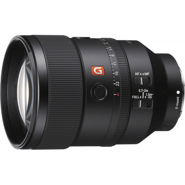 Sony objektiiv F1.8 135mm FE GM must