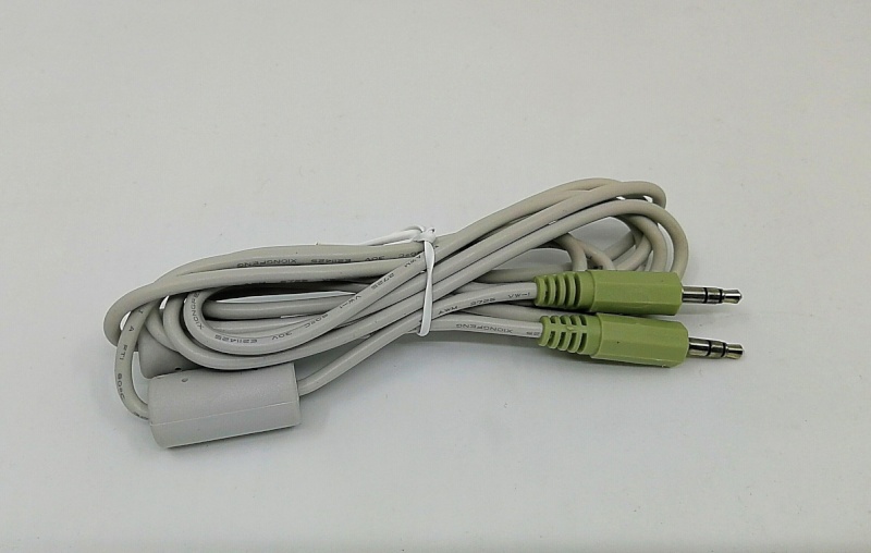 AK audio kaabel 3,5mm AUX, pikkus 1,8m, hall