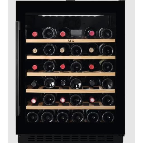 AEG veinikülmik AWS4052B5B 82cm, integreeritav, puutejuhtimine, must+klaas