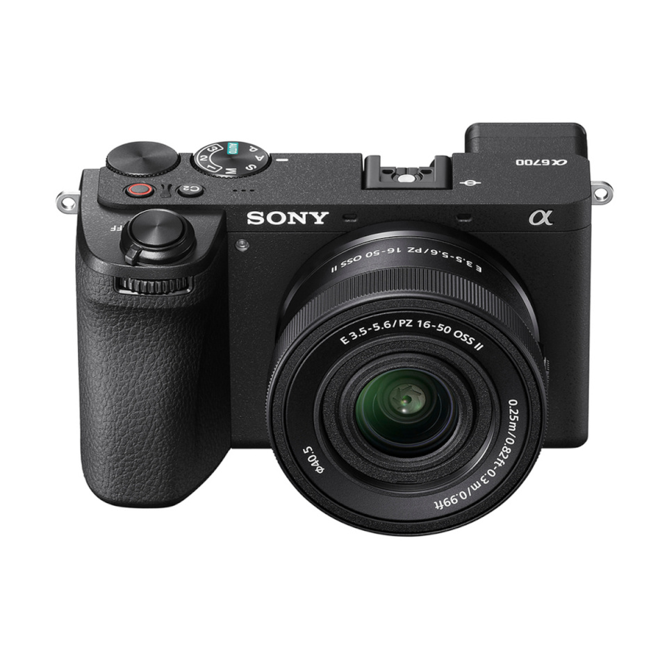 Sony Alpha ILCE-6700+3.5-5.616-50mm II PZ OSS. must kaamerakomplekt