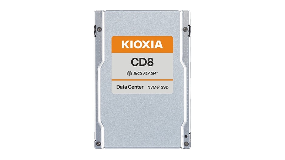 Kioxia kõvaketas SSD CD8-R 1920GB U.2 NVMe Gen.4 1x4 DWPD 1 3D TLC BiCS Flash Data Center NVMe non-SED SIE PLP