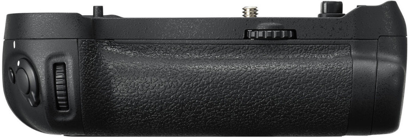 Nikon akutald MB-D18