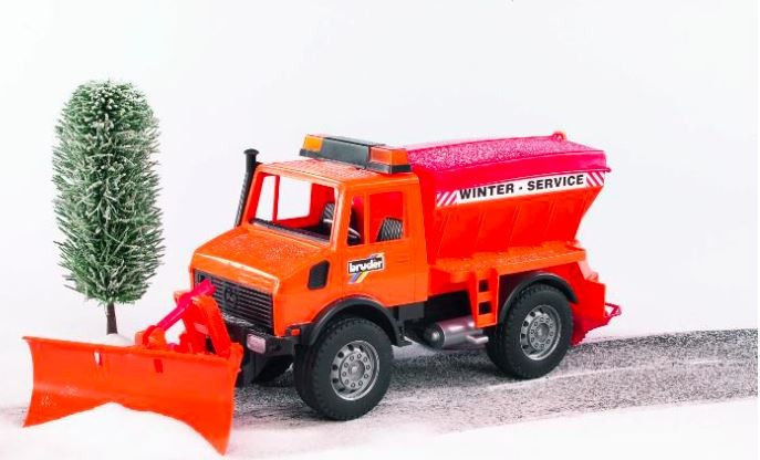 Bruder lumesahk Mercedes-Benz Unimog, 02572