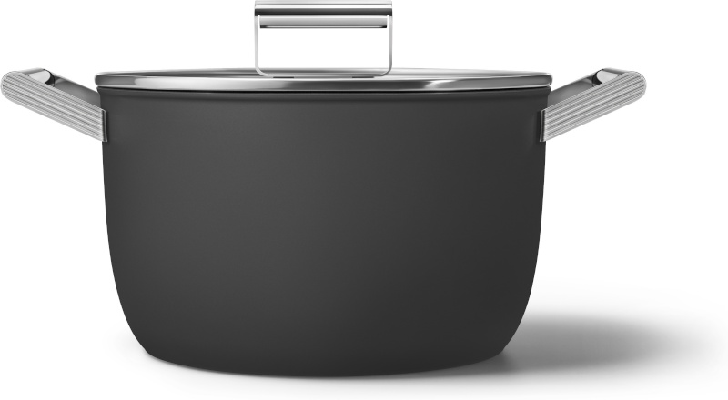 Smeg pott 7.7l, must