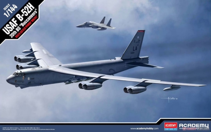 Academy liimitav mudel USAF B-52H 20th BS Buccaneers 1/144