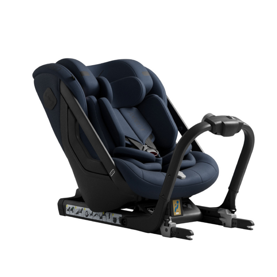 Axkid turvatool One 3, 61–125 cm, Glacier Lake Blue
