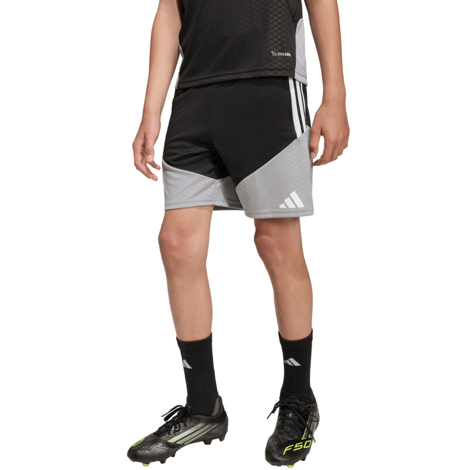 Lühikesed püksid Kids Adidas Tiro 26 Competition Training must-hall KA7655 164cm