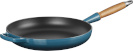 Le Creuset pann Signature Cast Iron Pan with Wooden Handle, 28cm, sinine