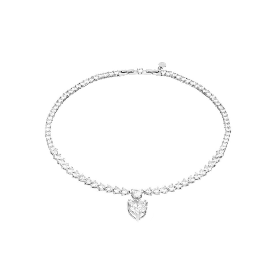 Chiara Ferragni naiste kaelakee