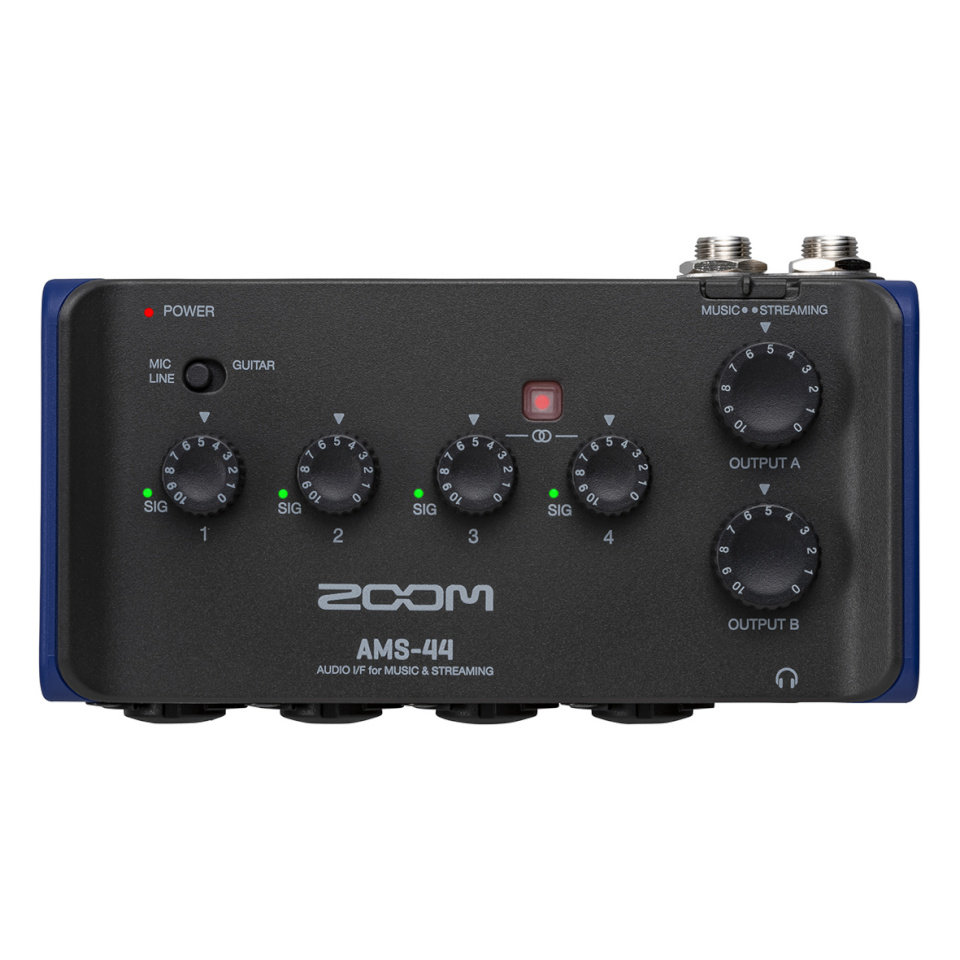 Zoom AMS-44 Audio Interface for Musik & Streaming