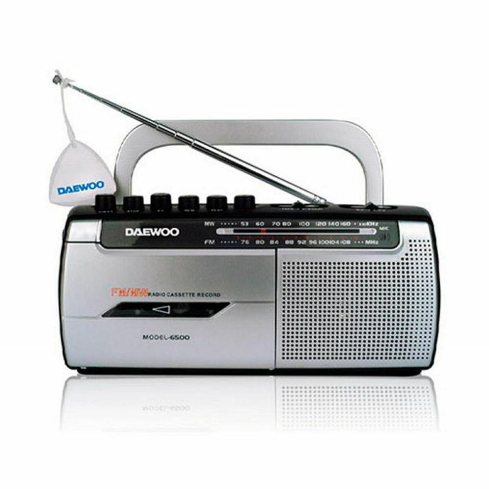Daewoo Raadio-kassetimängija DW1107