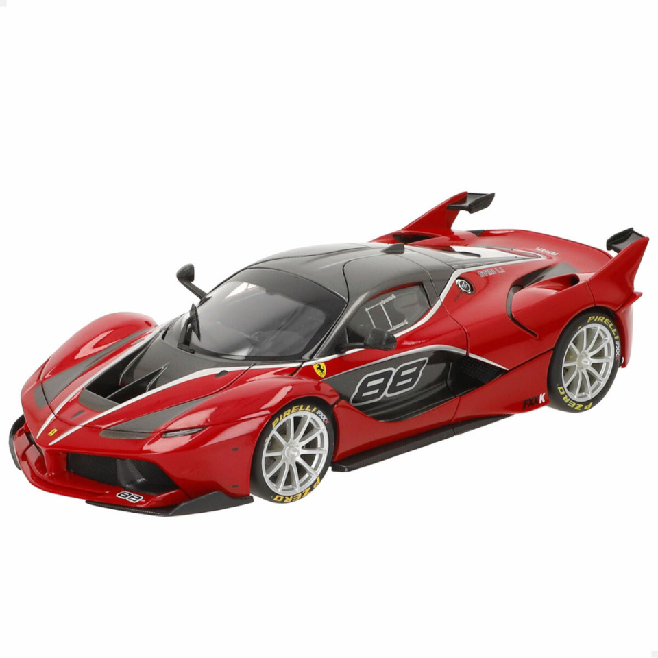 Bburago auto Ferrari FXX K #88 1:18