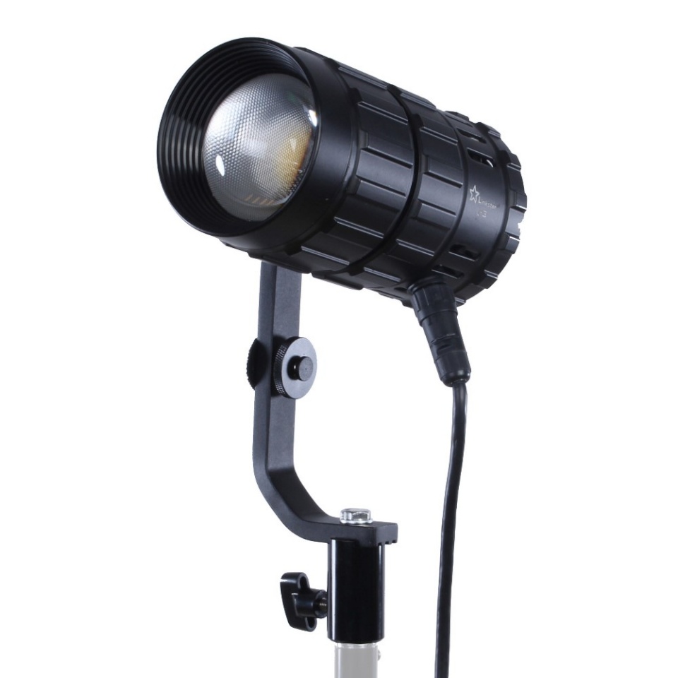 Linkstar stuudiovalgusmini LED Fresnel Lucia L-3 30W