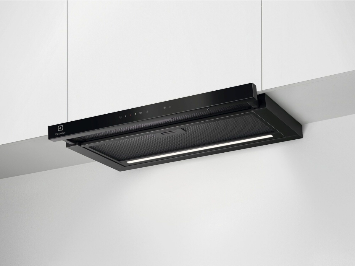 Electrolux integreeritud õhupuhasti LFP816K, must