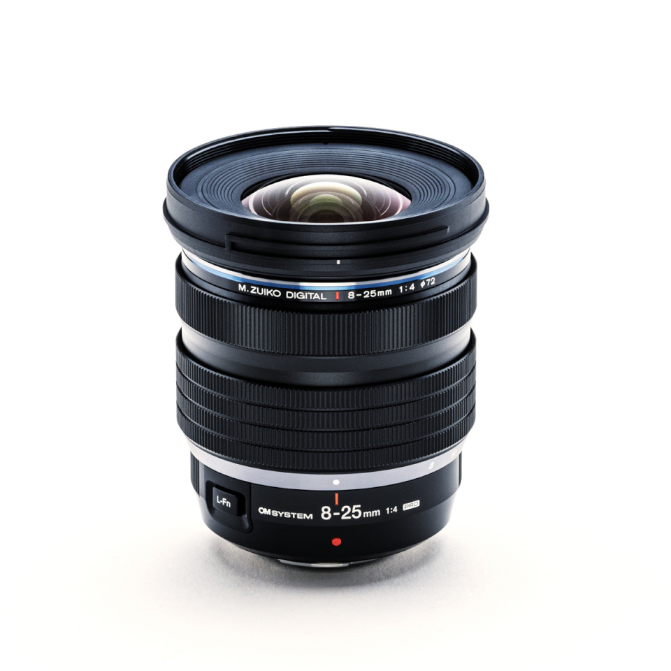 OM SYSTEM M.Zuiko ED 4.0/8-25 mm PRO, must, objektiiv