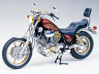 Tamiya liimitav mudel Yamaha Virago XV1000