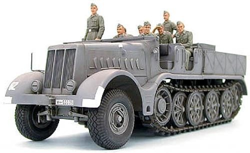 Tamiya liimitav mudel German 18T Heavy Half Track Famo