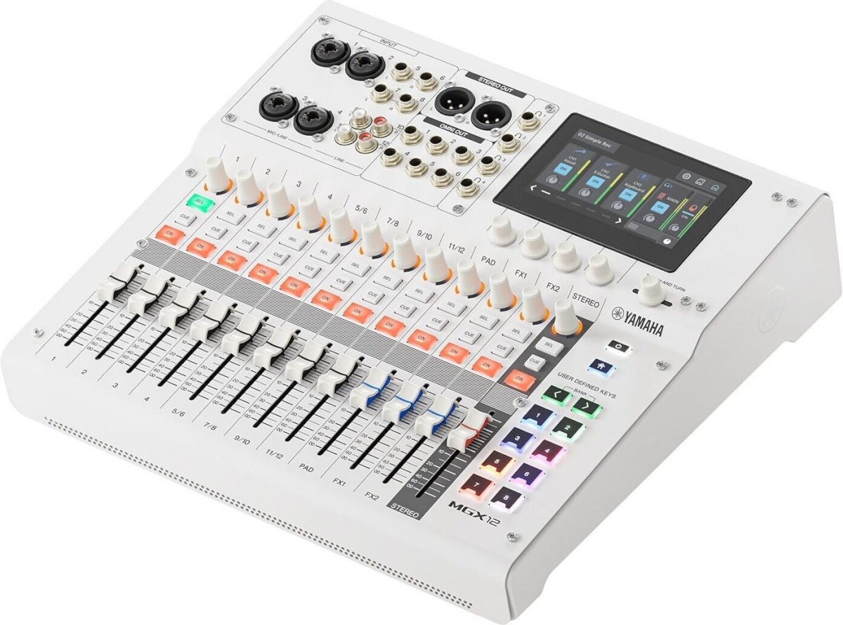 Yamaha MGX12W digitaalne mikser
