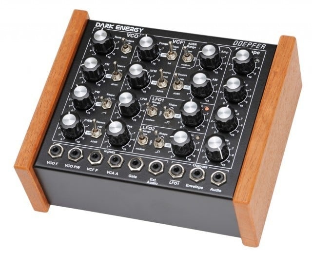 Doepferi analoogsüntesaator Dark Energy II