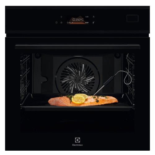 Electrolux integreeritav ahi SteamBoost 800 EOB8S39H, 70L, must