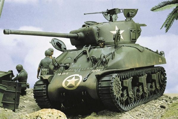 Italeri liimitav mudel M4-A1 Sherman