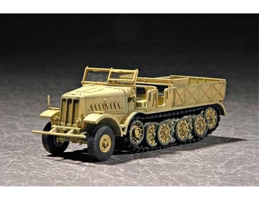 Trumpeter mudel German Sd.Kfz.9 Schwere