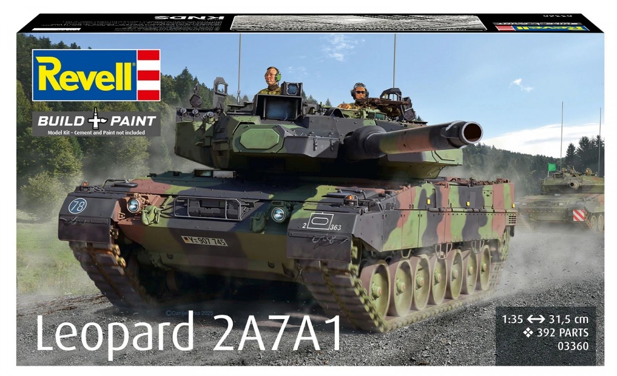 Revell Plastic model Leopard 2A7A1
