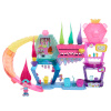 Mattel mängufiguur Set Dreamworks Trolls Band Together with little doll królowej Poppy and ponad 25 accessory