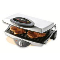 PanzerGlass kaitsekest CARE Flagship Smokey iPhone 16 Pro must