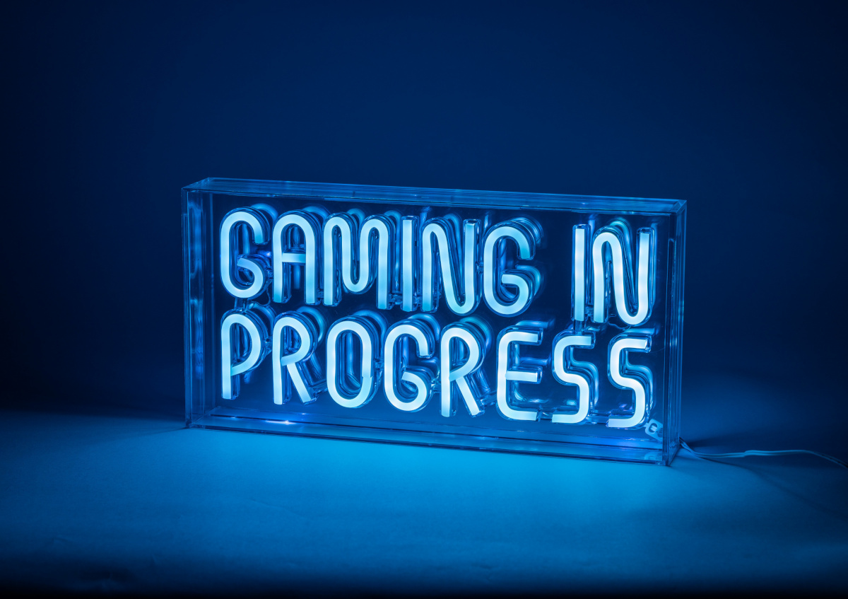 Fuj:tech seinalamp Neon Gaming In Progress Wall Lamp, sinine