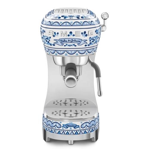 SMEG espressomasin ECF02DGBEU 50`ndate stiil, Dolce&Gabbana