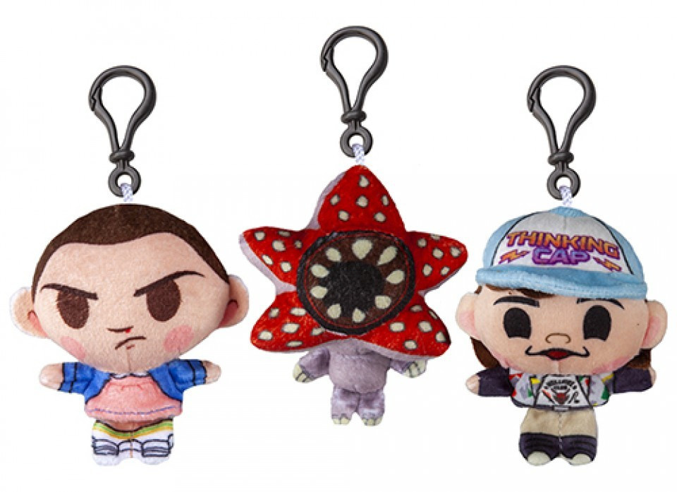STRANGER THINGS pehme mänguasi klamber 10cm assortii., 466202