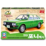 Academy liimtiav mudel Hyundai Pony gen. 1 Taxi 1/24